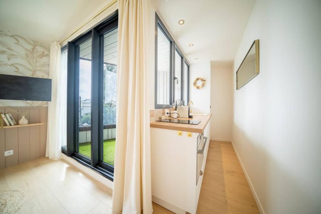 Appart'Hotel & Spa "Les Voiles" Le Pere Banard カルナック エクステリア 写真